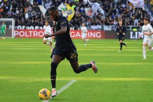 体育赛事-佩杜拉：尤文正努力让穆阿尼、维加代表球队参加世俱杯