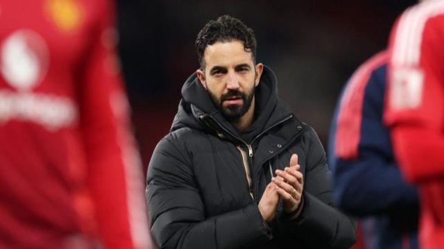 体育赛事-阿莫林：原本有机会赢球 长期目标是英超夺冠