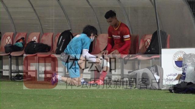 中国体育-越南虚惊一场！武文清伤势无碍 裴进勇生日许愿